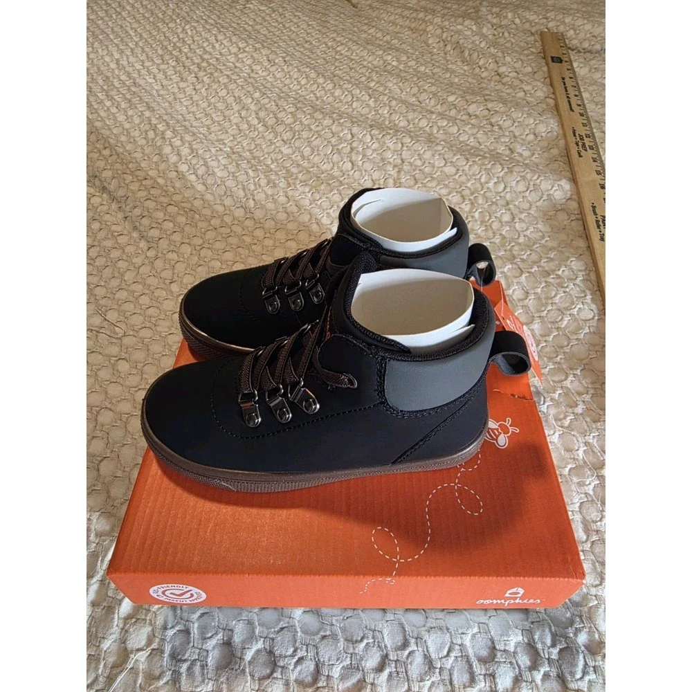 Toddler Boots Style Shoes,‎ Brand New In BOX Oophies Hudson Size 11Y